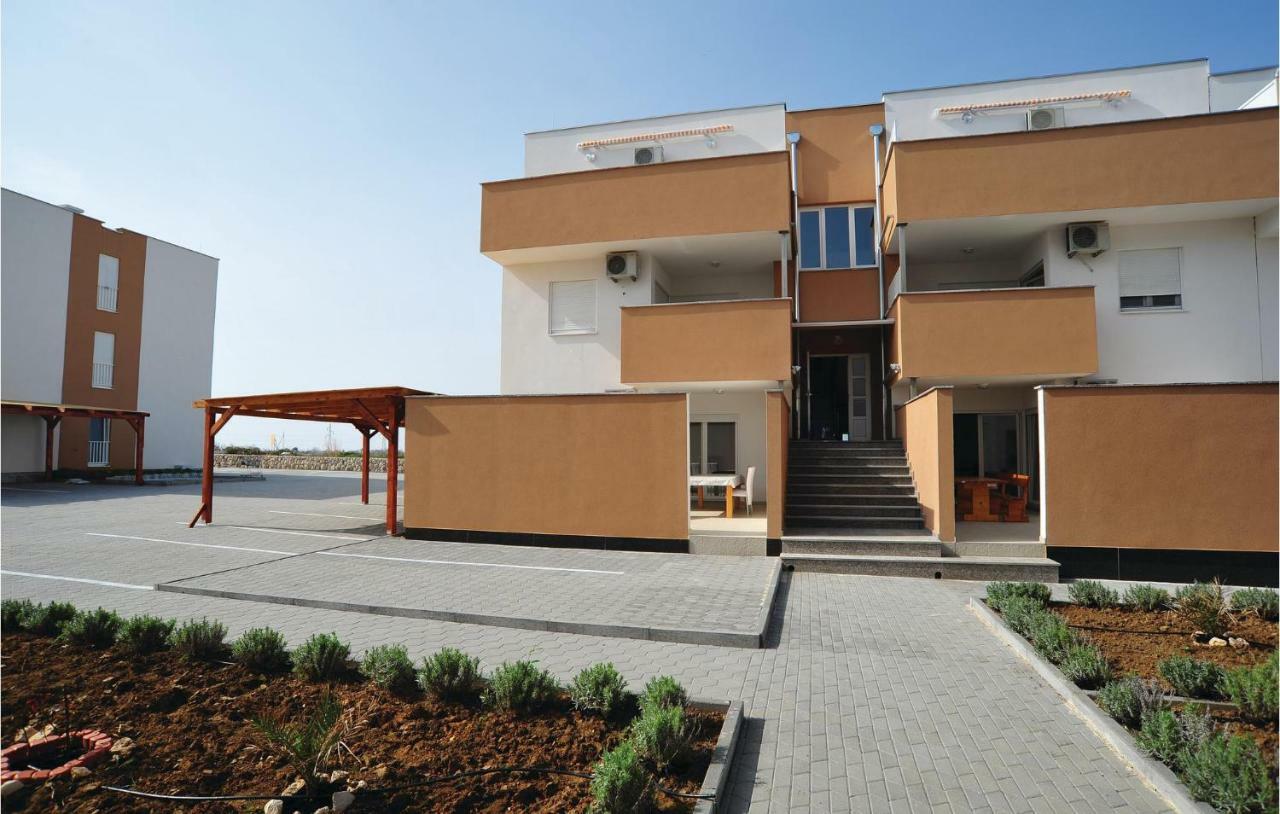 Apartment Mlasina-3 By Interhome Nin Exterior photo